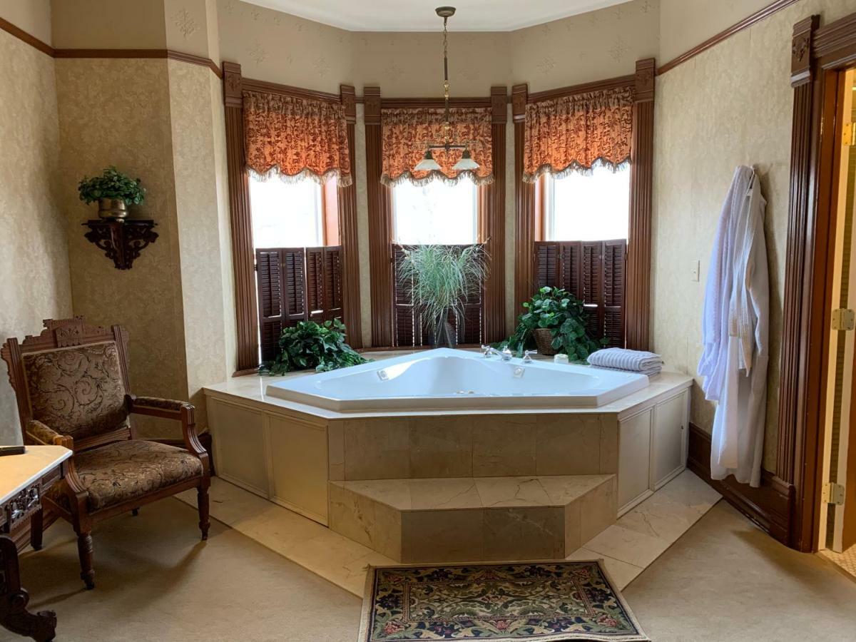 Bed and Breakfast Edgar Olin House (Adults Only) Pueblo Zimmer foto